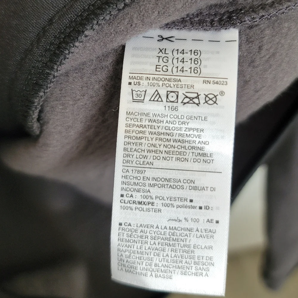 🆕️ Old Navy Boys Micro Fleece Zip Jacket in Panther